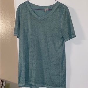 Women’s shirt